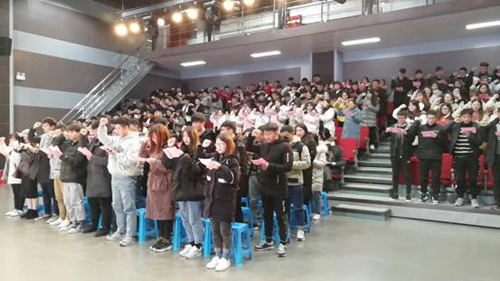 说明:637830f9c2a8860bdf7443f41f87034