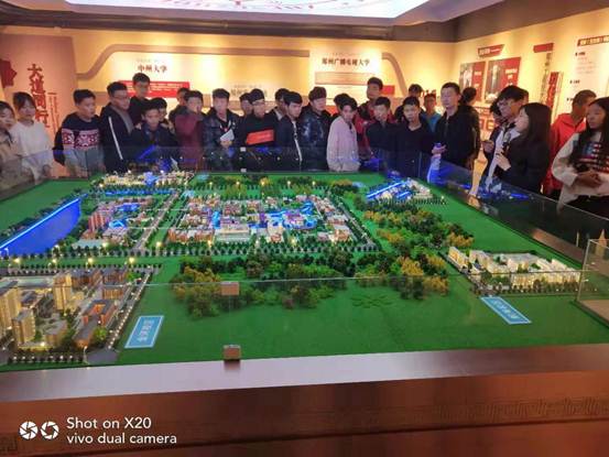 说明:ee7d035f7f2ef95407d886a1822bb3c